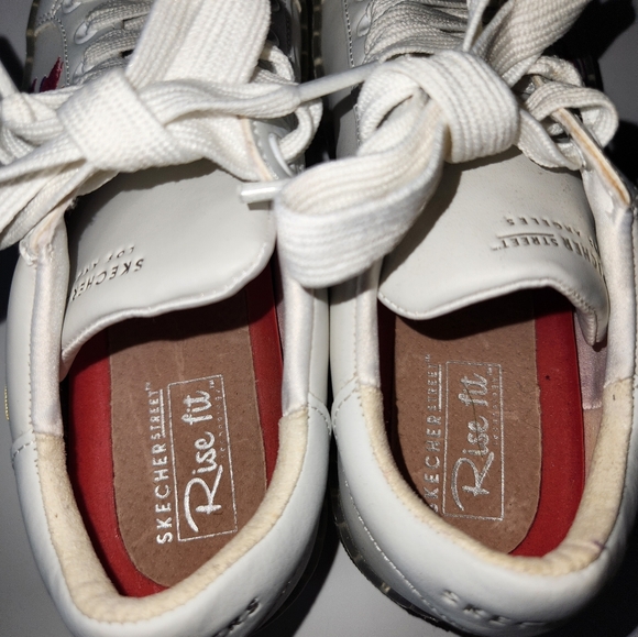 Sketchers Platform Sneakers - Picture 3 of 8